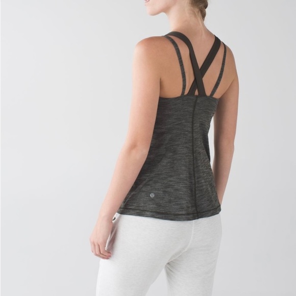 Lululemon Run For Gold Tank
Heathered Gator Green / Deep Camo - Picture 2 of 6